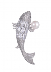 Crystal Cyprinoid Fish Pin Brooch