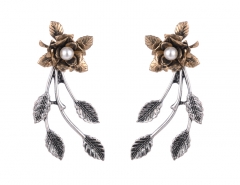 Vintage-Inspired Women's Earrings